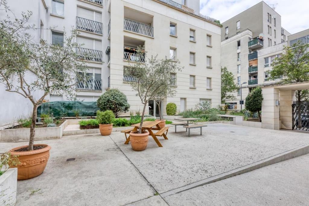 Premium Flat 6 People With Billard And Terrace Stade De France Saint-Denis  Esterno foto